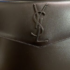 Saint Laurent Clutch